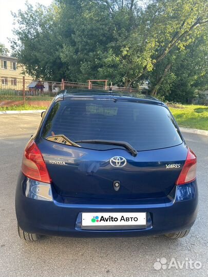 Toyota Yaris 1.0 МТ, 2006, 150 000 км