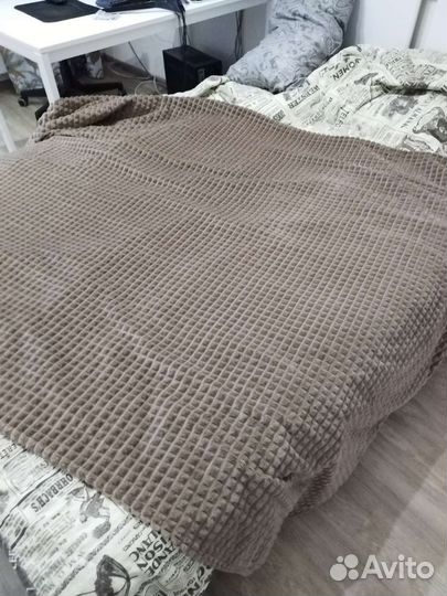 Подушки бу и плед