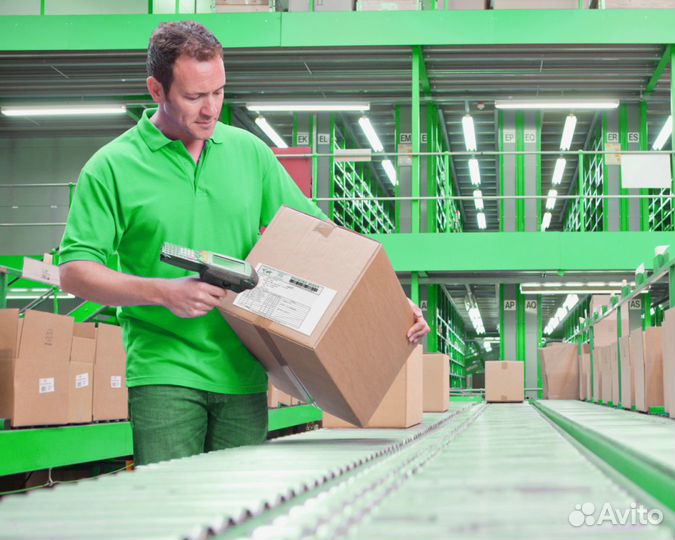 Сотрудник склада ozon