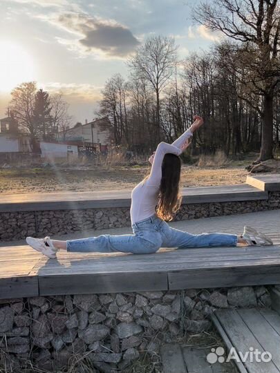 Йогатерапия, стретчинг, медитации, фейсфитнес