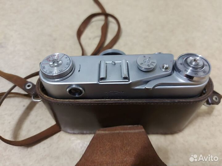 Фотоаппарат пленочный 