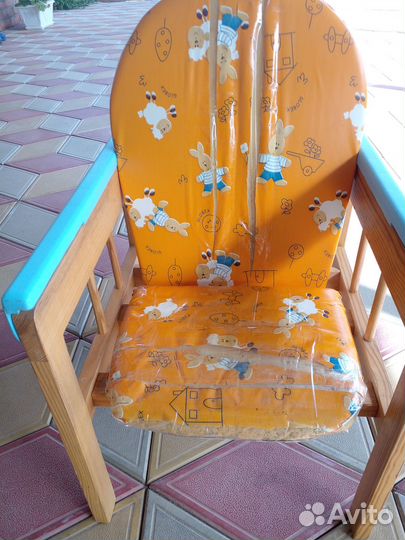 Столик для кормления