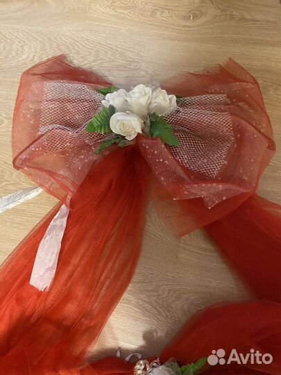 Свадебные украшения на автомобиль