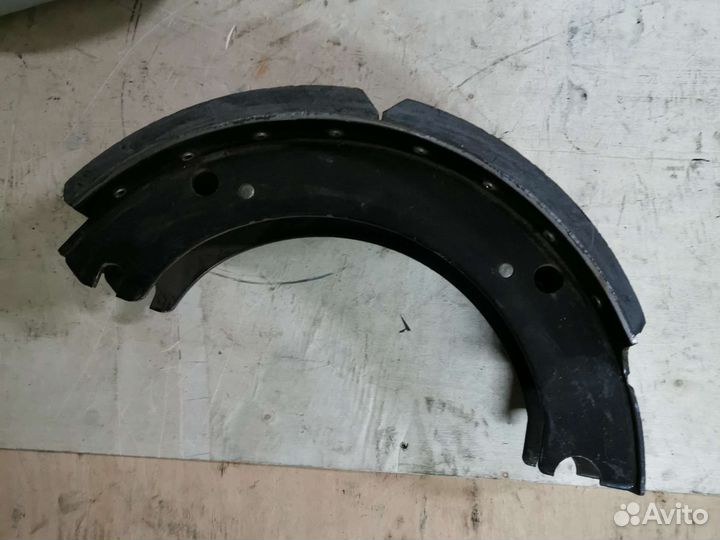 Колодка тормозная задняя ЗИЛ металл без ролика