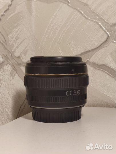 Объектив Canon 50mm f/1.4 USM