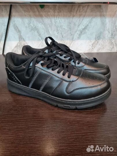 Кроссовки decathlon 41