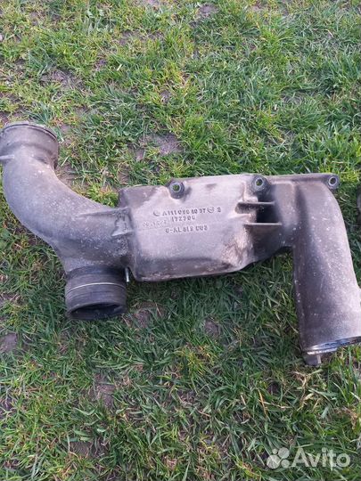 Патрубок компрессора мерседес 203