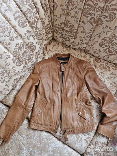 Куртка кожа Massimo dutti