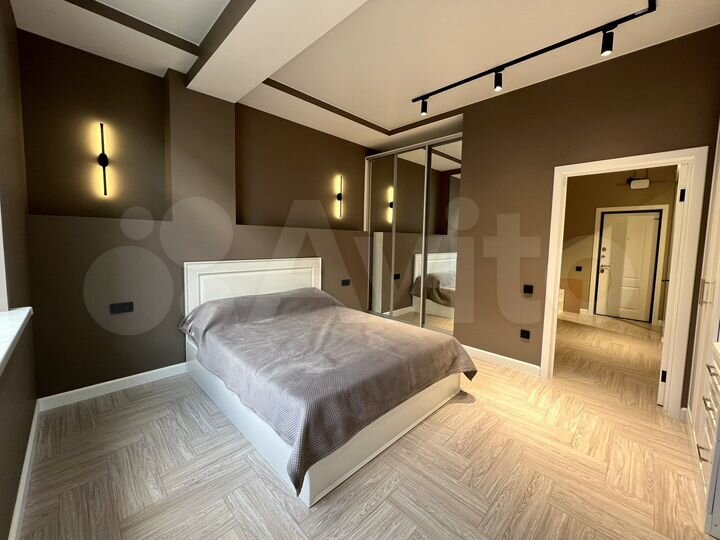 2-к. квартира, 52 м², 2/6 эт.