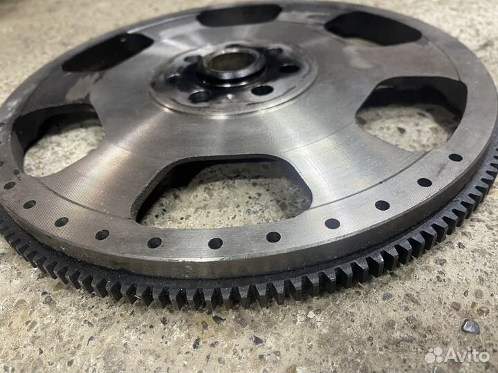 Маховик Mitsubishi 4N15 2021г