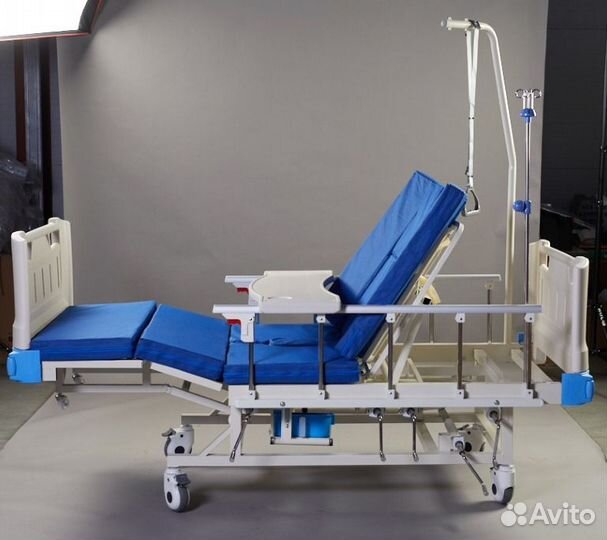 Медицинская кровать от фабрики