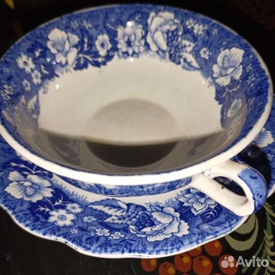 Бульонница с блюдцем Англия Palissy