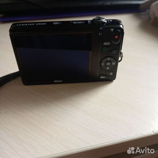 Компактный фотоаппарат nikon