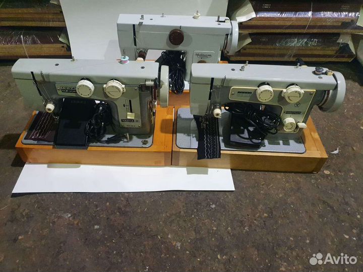 Швейная машина Чайка 3