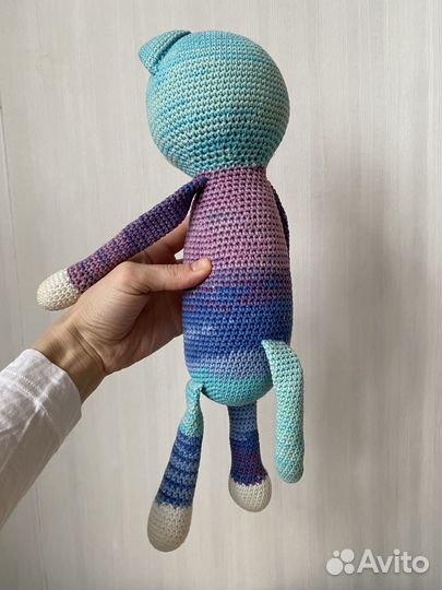 Кот вязаный игрушка