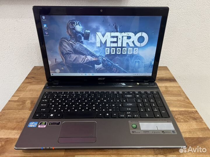 Игровой Acer 4 ядра Core i3-2350M 6Gb SSD256 GT610