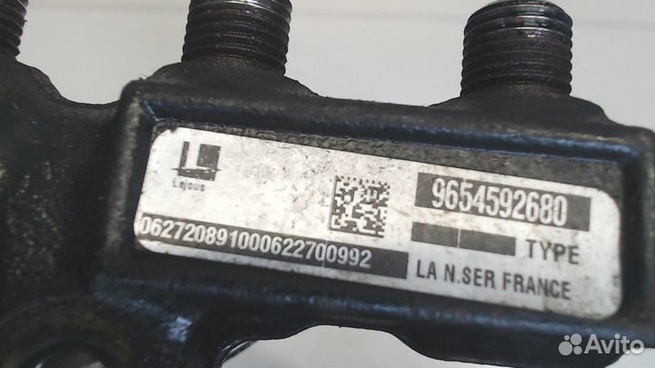 Рампа топливная Peugeot 207, 2006