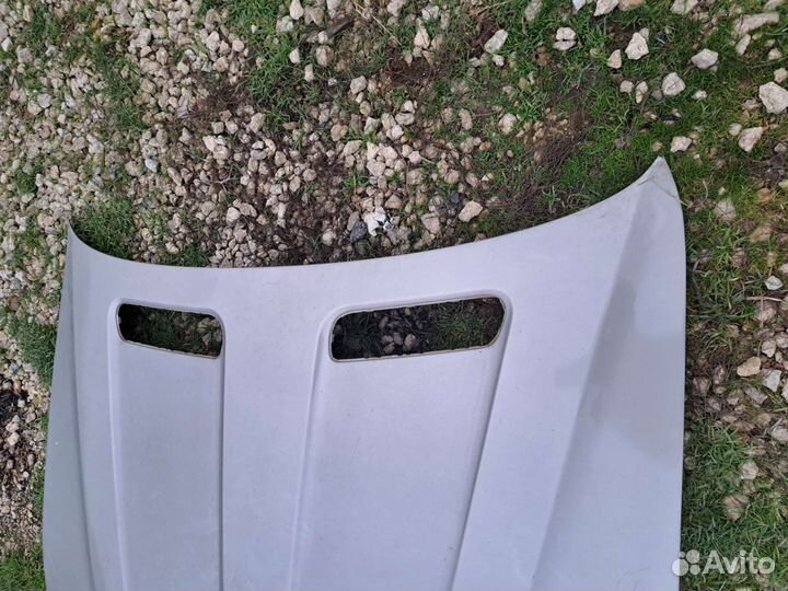 Капот на BMW E53