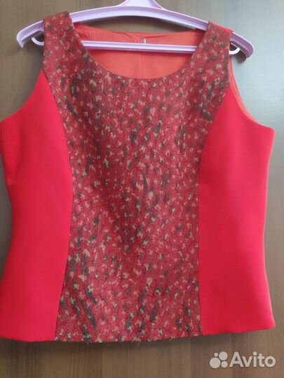 Костюм женский тройка праздничный