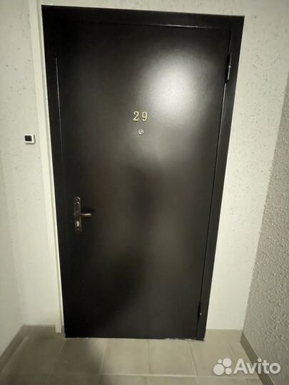 Металлическая дверь бу