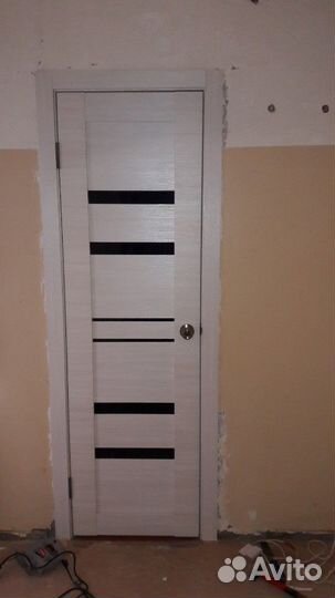 Установка межкомнатных дверей