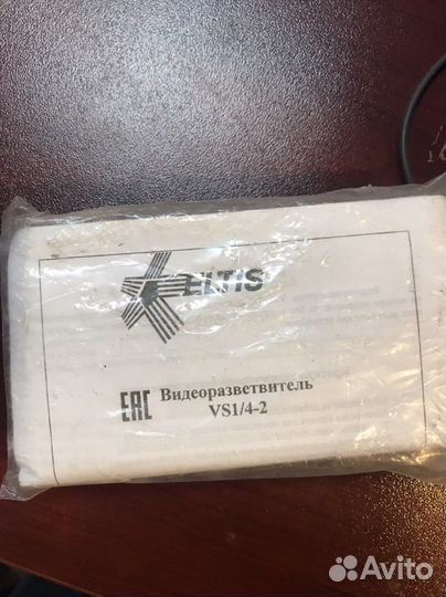 Видеоразветвитель VS1/4-2