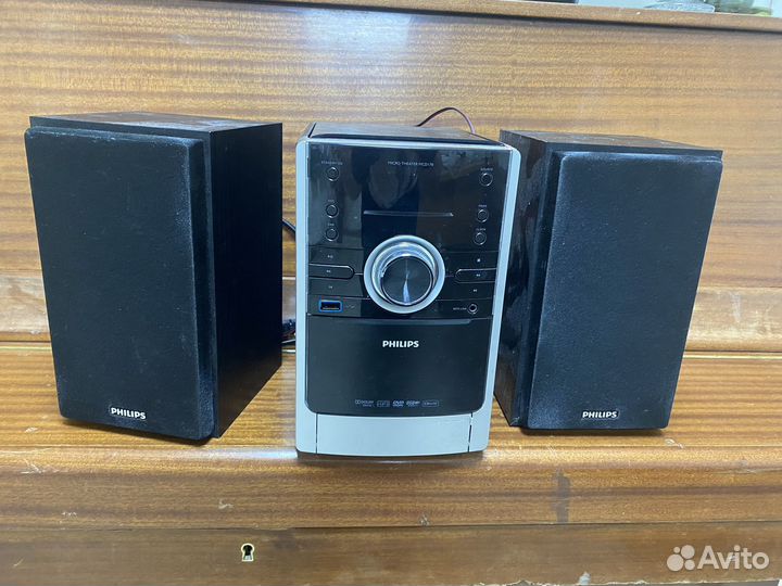 Музыкальный центр philips