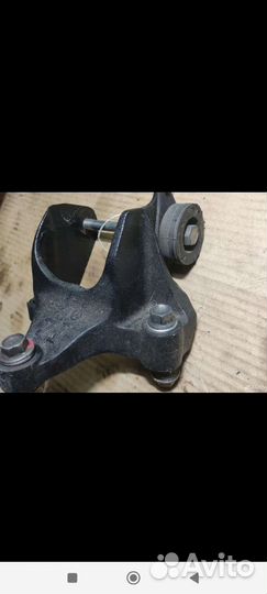 Кронштейн АКПП Мазда сх7 кронштейн автомата Mazda