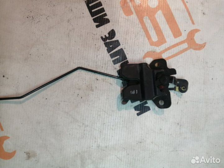 Замок багажника Hyundai Elantra 2000-2009