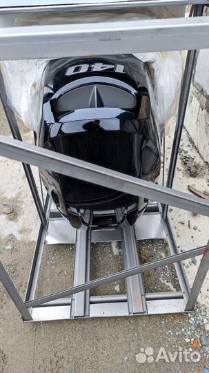 Мотор лодочный Suzuki DF140Btgl черный