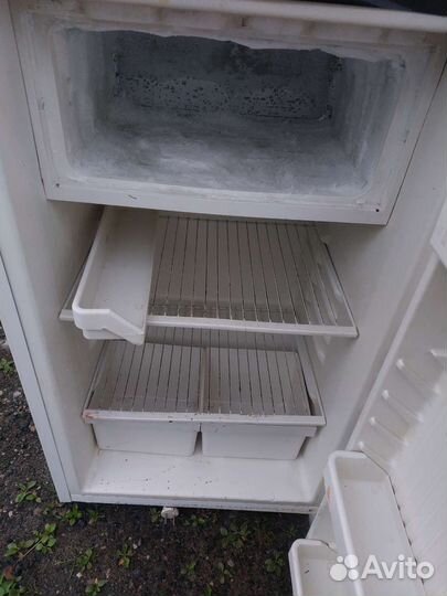 Холодильник бу маленький