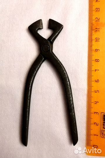 Антикварные щипцы для колки сараха