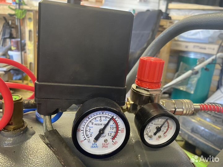 Воздушный компрессор