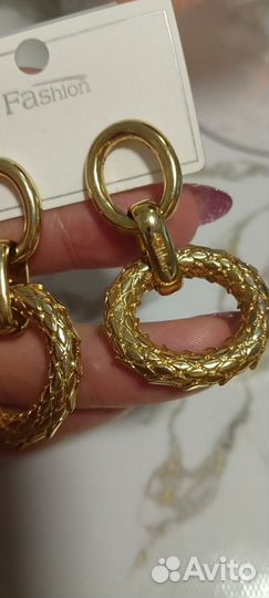 Серьги Chloe