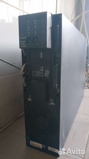 APC surt6000XLi Online UPS