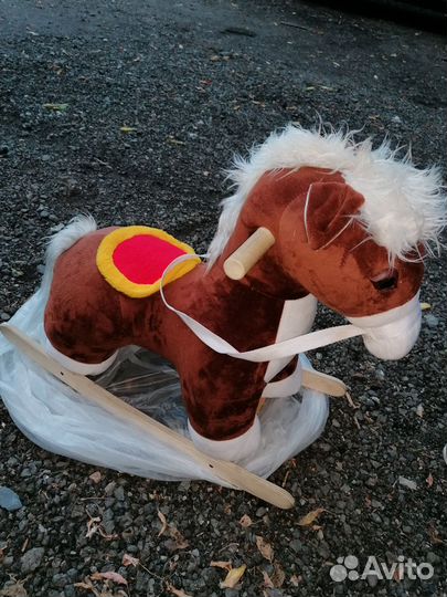 Качалка лошадь