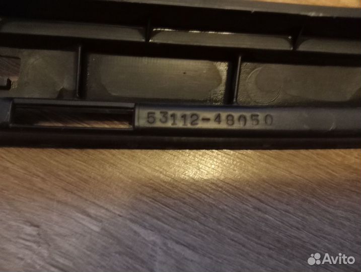 Решетка радиатора бампера Toyota Highlander