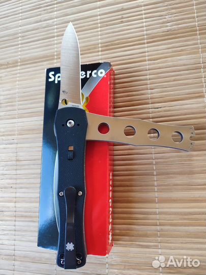 Spyderco michael janich 
