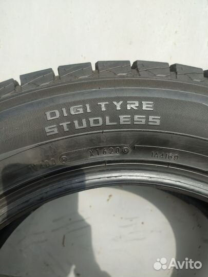 Dunlop Winter Maxx SJ8 235/60 R17