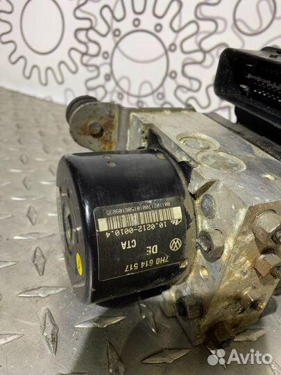 Блок ABS Volkswagen Transporter 5 1.9D 2006