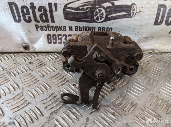 Суппорт задний правый mitsubishi outlander 3