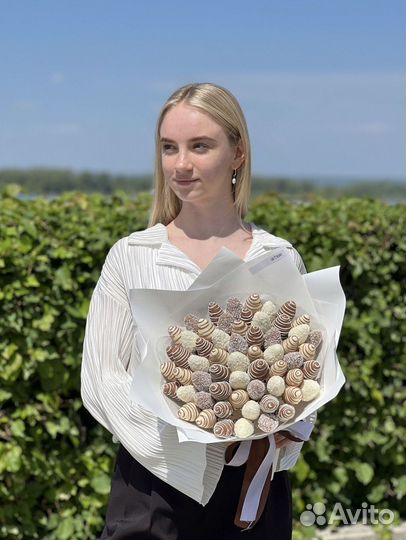 Букет из клубники в шоколаде