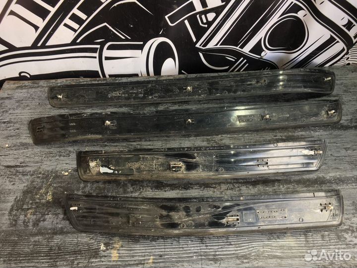 Внутренние накладки порогов комплект BMW 5 E60