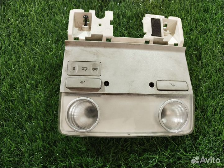 Плафон салона Volkswagen