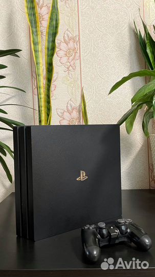 Sony PS4 pro 1tb