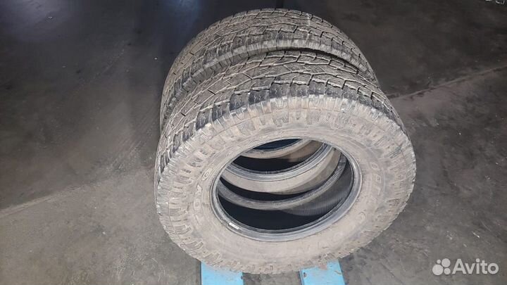 Toyo Open Country A/T II 285/70 R17 121S