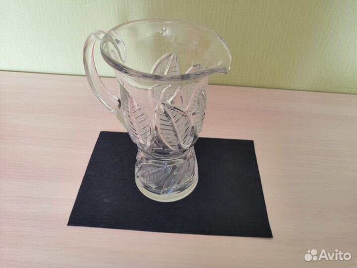 Ваза кувшин. Богемский хрусталь