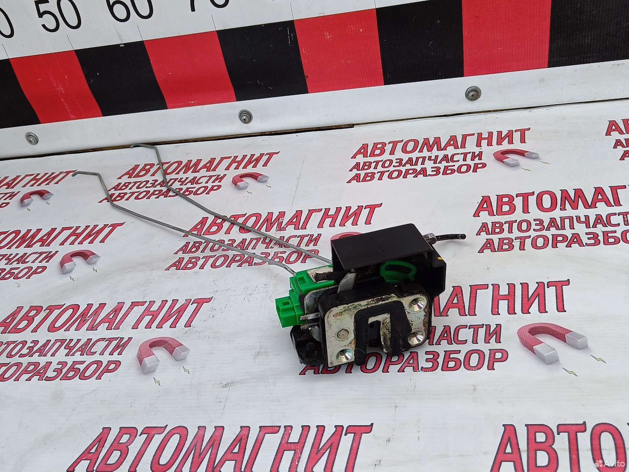 Замок двери задний левый Хендай Солярис 1 11-17г