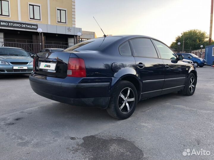 Volkswagen Passat, 1998