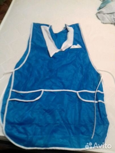 Фартуки новые, много